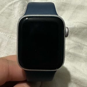 Apple Watch SE